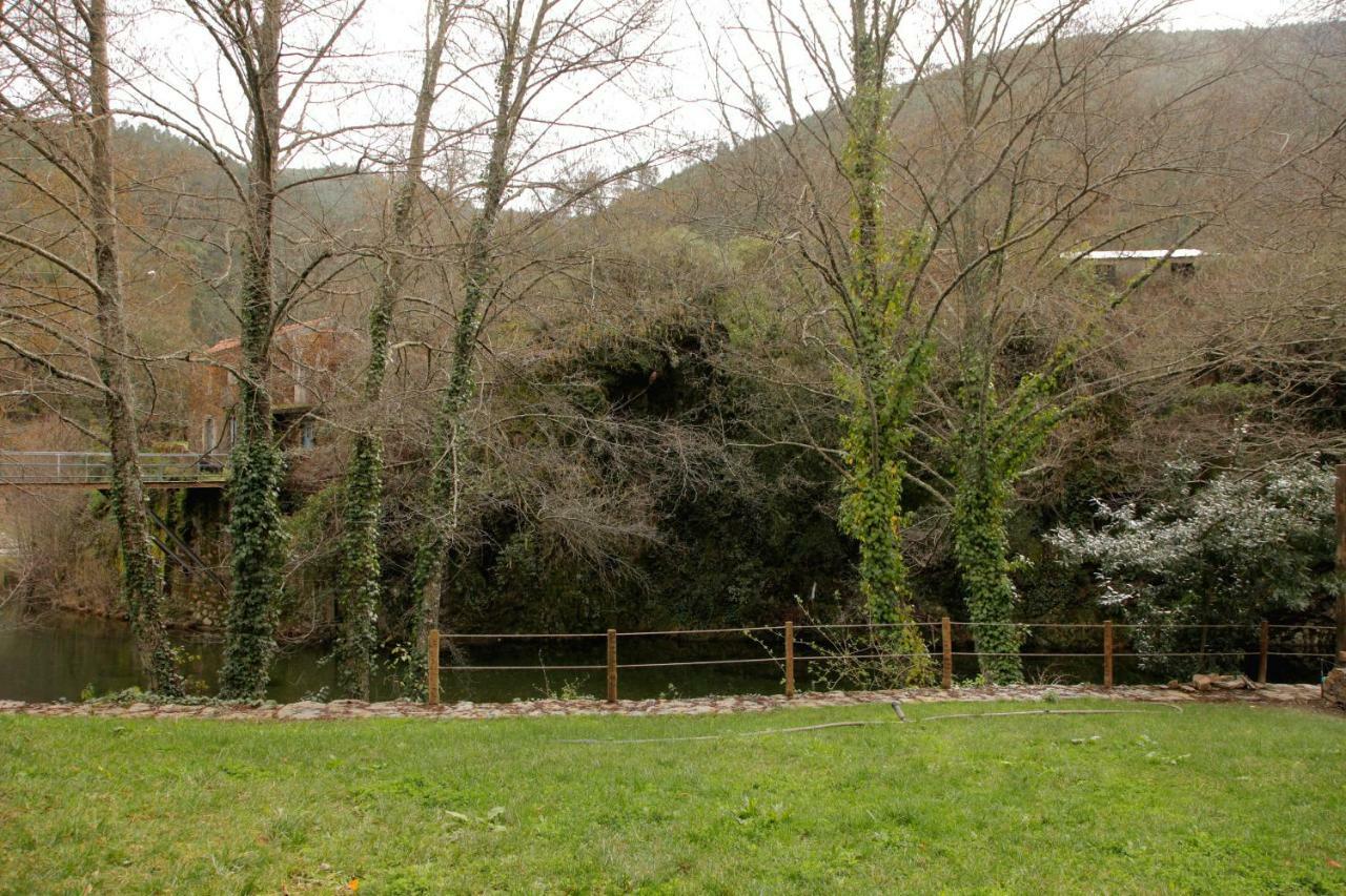 パンピリョーザ・ダ・セーラ Casas Do Rioヴィラ エクステリア 写真